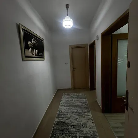 Διαμέρισμα Center